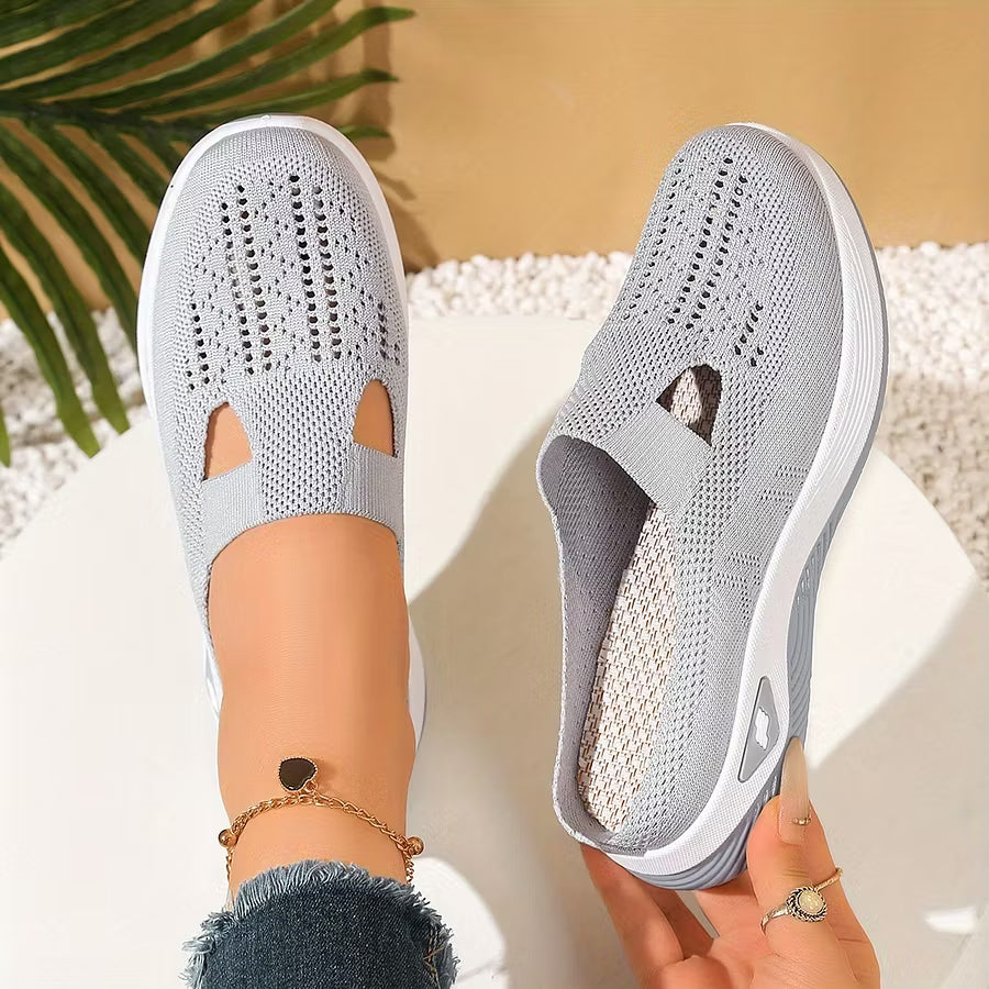 Summer Promotion 50% Off🌤️ Women's Comfortable Soft-Soled Half Slippers
